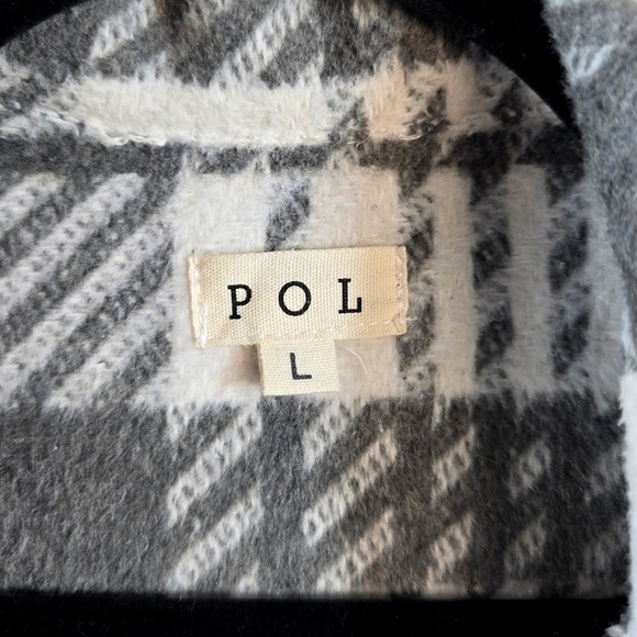 POL Plaid Oversized Frayed Shacket in Gray and Ivory Size Large - Picture 3 of 9